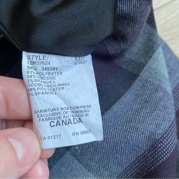 Le Chateau Classic Pencil skirt eggplant / purple plaid office business attire - Picture 4 of 6